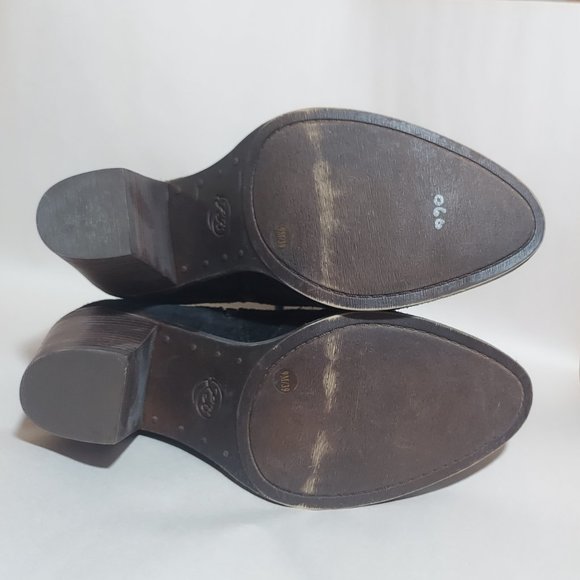 Lucky Brand Embroidered Suede Boots / US 9 - Picture 4 of 8